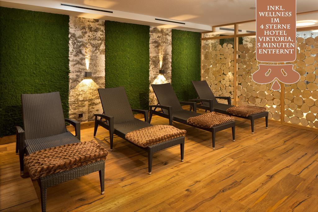 "Viktoria Apartments" - Annehmlichkeiten Von 4-Sterne Familien-Und Wellnesshotel Viktoria Koennen Mitgenutzt Werden Оберстдорф Екстериор снимка